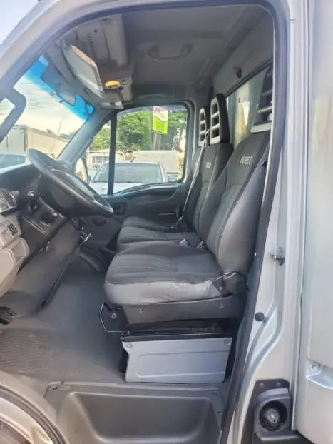 IVECO Daily 35S14 DIESEL CHASSI CABINE TURBO INTERCOOLER, Foto 6
