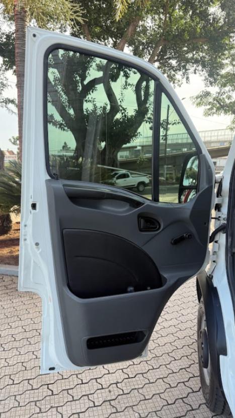 IVECO Daily 35S14 DIESEL CHASSI CABINE TURBO INTERCOOLER, Foto 11
