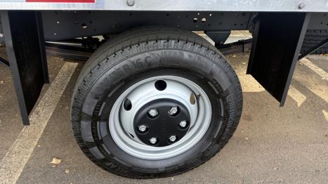 IVECO Daily 35S14 DIESEL CHASSI CABINE TURBO INTERCOOLER, Foto 8