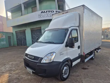 IVECO Daily 35S14 DIESEL CHASSI CABINE TURBO INTERCOOLER, Foto 7