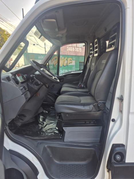 IVECO Daily 35S14 DIESEL CHASSI CABINE TURBO INTERCOOLER, Foto 8
