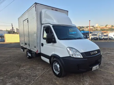 IVECO Daily 35S14 DIESEL CHASSI CABINE TURBO INTERCOOLER, Foto 10