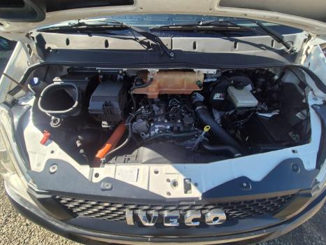IVECO Daily 35S14 DIESEL CHASSI CABINE TURBO INTERCOOLER, Foto 7