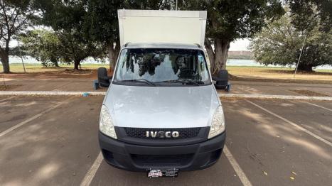 IVECO Daily 35S14 DIESEL CHASSI CABINE TURBO INTERCOOLER, Foto 2