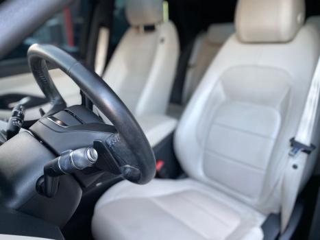 JAGUAR E-Pace , Foto 21
