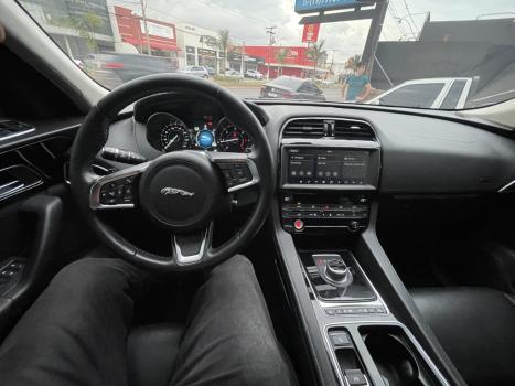 JAGUAR F-Pace 2.0 16V 4P PRESTIGE AWD TURBO DIESEL AUTOMTICO, Foto 8