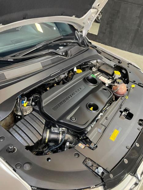 JEEP Commander 2.0 16V 4P TD380 OVERLAND TURBO DIESEL AUTOMTICO, Foto 15