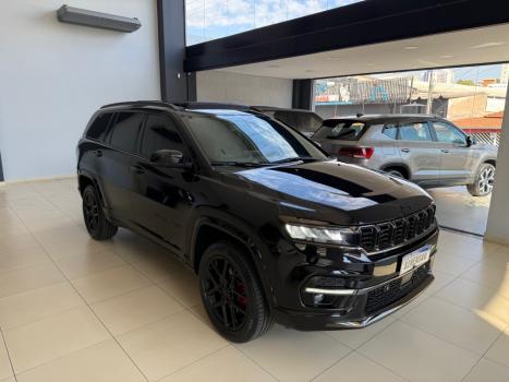 JEEP Commander 2.0 16V 4P HURRICANE 4 TURBO BLACKHAWK AUTOMTICO, Foto 2