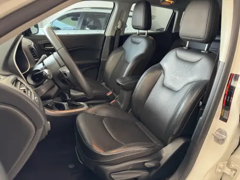 JEEP Compass 2.0 16V 4P LONGITUDE TURBO DIESEL 4X4 AUTOMTICO, Foto 8