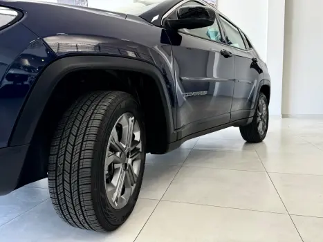 JEEP Compass 2.0 16V 4P 350 LONGITUDE 4X4 TURBO DIESEL AUTOMTICO, Foto 11