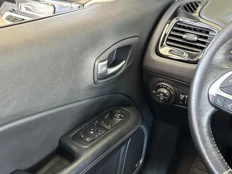 JEEP Compass 2.0 16V 4P LONGITUDE FLEX AUTOMTICO, Foto 18
