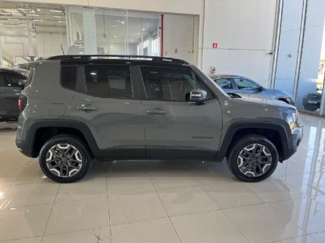 JEEP Renegade 1.3 16V 4P FLEX T270 TRAILHAWK 4X4 TURBO AUTOMTICO, Foto 4