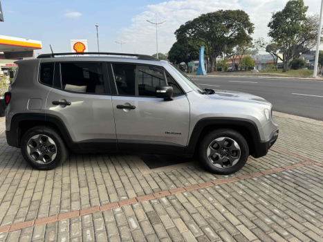 JEEP Renegade 1.8 16V 4P FLEX, Foto 2