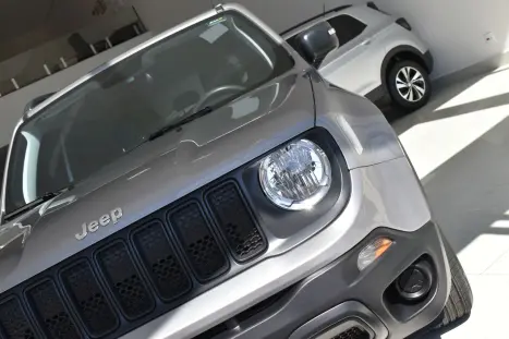JEEP Renegade 1.8 16V 4P FLEX AUTOMTICO, Foto 2