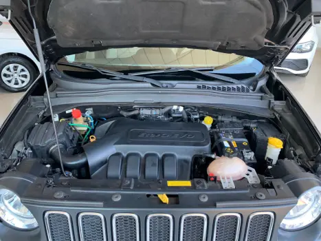 JEEP Renegade 1.8 16V 4P FLEX LONGITUDE AUTOMTICO, Foto 16