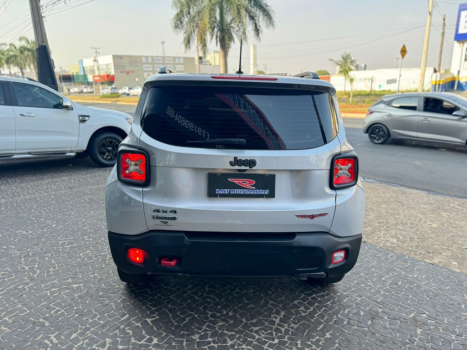 JEEP Renegade 2.0 16V 4P TURBO DIESEL TRAILHAWK 4X4 AUTOMTICO, Foto 7