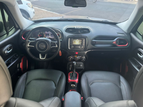 JEEP Renegade 2.0 16V 4P TURBO DIESEL TRAILHAWK 4X4 AUTOMTICO, Foto 13