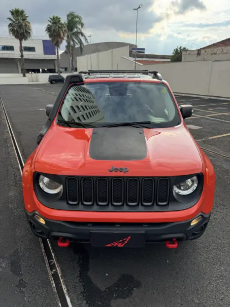 JEEP Renegade 2.0 16V 4P TURBO DIESEL TRAILHAWK 4X4 AUTOMTICO, Foto 4