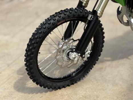 KAWASAKI KX 250 F , Foto 5