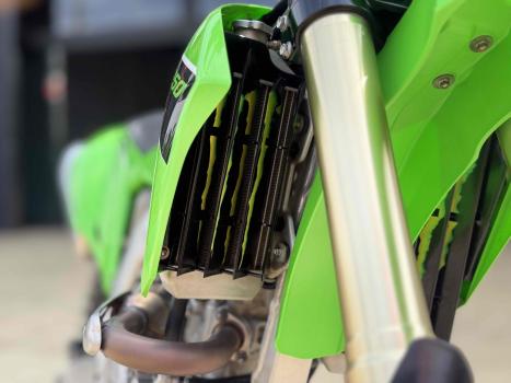 KAWASAKI KX 250 F , Foto 10