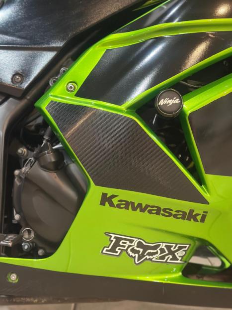 KAWASAKI Ninja 250 R, Foto 4