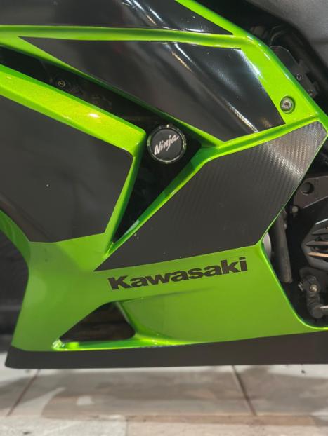 KAWASAKI Ninja 250 R, Foto 10