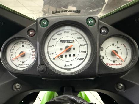 KAWASAKI Ninja 250 R, Foto 6