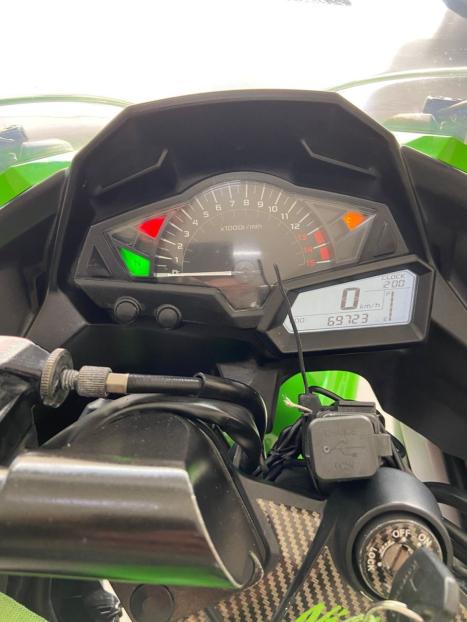 KAWASAKI Ninja 300 ABS, Foto 8