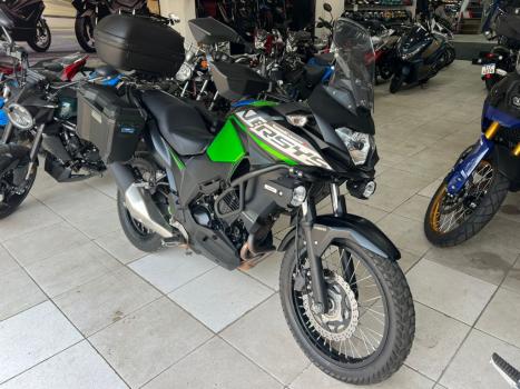 KAWASAKI Versys 300 TOURER, Foto 2