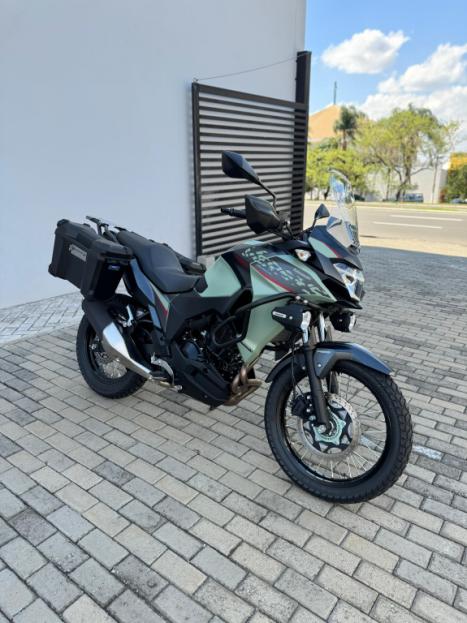 KAWASAKI Versys 300 TOURER, Foto 9