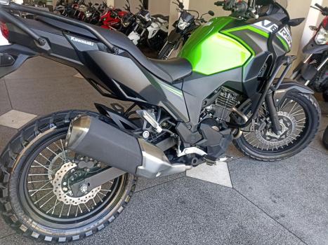 KAWASAKI Versys 300 X ABS, Foto 10