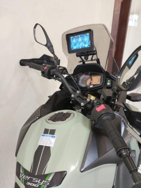 KAWASAKI Versys 300 TOURER, Foto 6