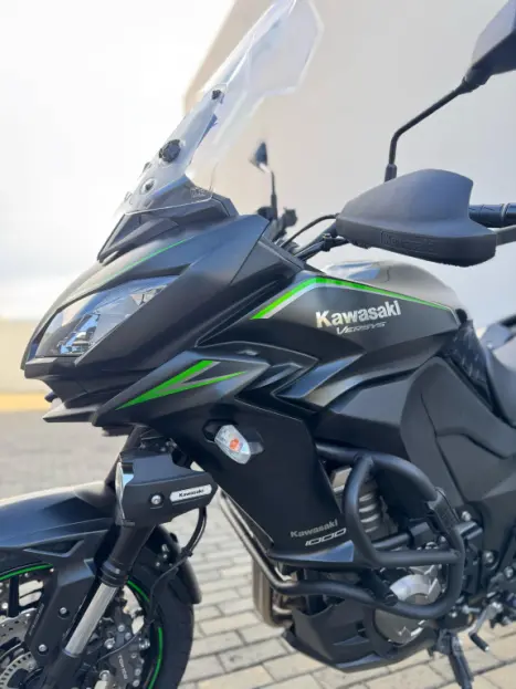 KAWASAKI Versys Grand Tourer 1000 , Foto 3