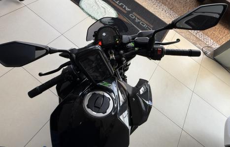 KAWASAKI Z 400 ABS, Foto 5