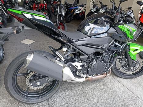 KAWASAKI Z 400 ABS, Foto 8