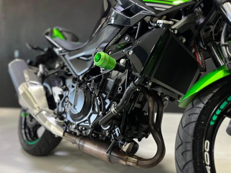 KAWASAKI Z 400 ABS, Foto 2