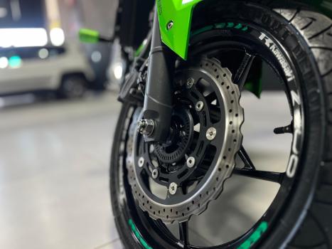 KAWASAKI Z 400 ABS, Foto 3