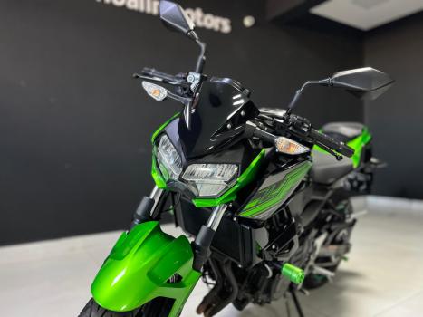 KAWASAKI Z 400 ABS, Foto 5