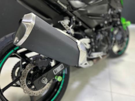 KAWASAKI Z 400 ABS, Foto 11