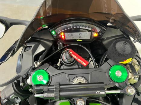 KAWASAKI ZX 10 R NINJA, Foto 5