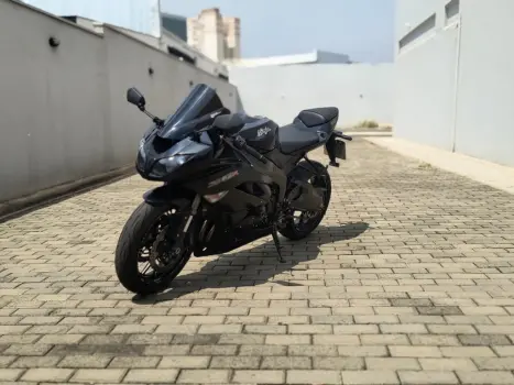 KAWASAKI ZX 6 R 600, Foto 3