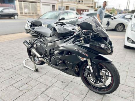 KAWASAKI ZX 6 R , Foto 1