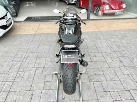 KAWASAKI ZX 6 R , Foto 4