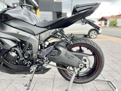 KAWASAKI ZX 6 R , Foto 10