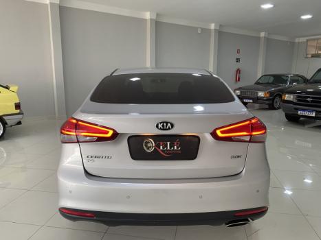 KIA Cerato Sedan 1.6 16V 4P SX AUTOMTICO, Foto 5