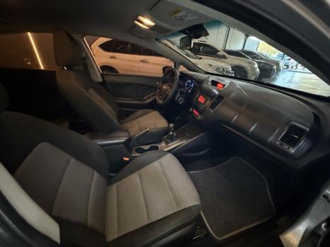 KIA Cerato Sedan 1.6 16V 4P SX, Foto 8
