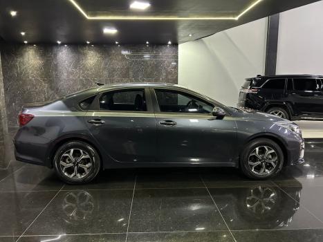 KIA Cerato Sedan , Foto 6