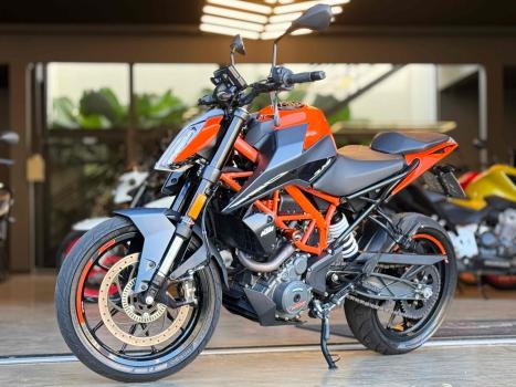 KTM 390 Duke , Foto 2