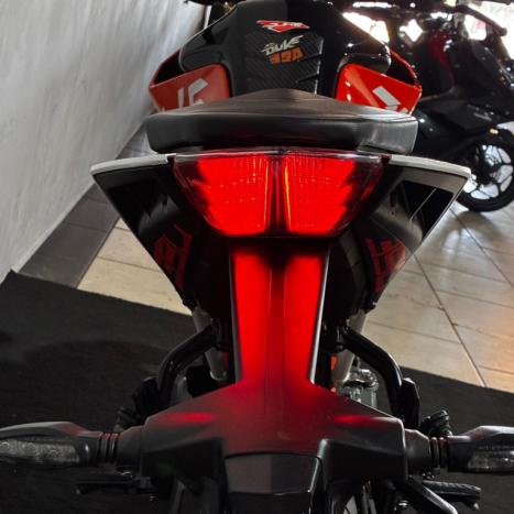 KTM 390 Duke , Foto 2