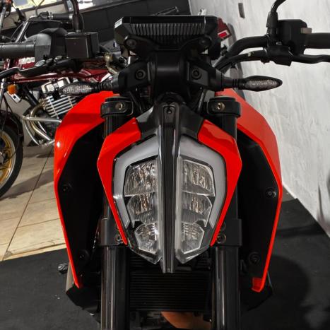 KTM 390 Duke , Foto 15